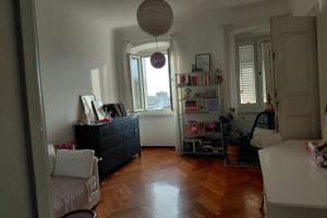 Appartamento sulle rive vista mare