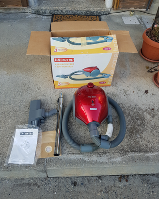 Aspirapolvere da traino incontro