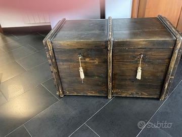 Cassapanca antica restaurata