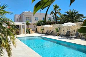 Appartamento in Villa con Piscina Privata