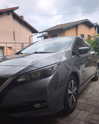 Nissan Leaf 40 kWh N-Connecta 2018  certificata