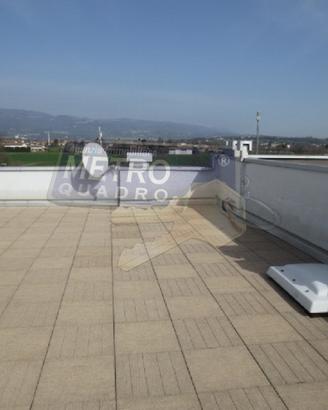 Rif.R/4494- attico thiene