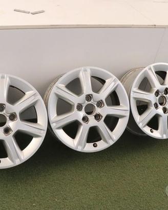 Cerchi in lega Volkwsagen Golf T-Roc Tiguan 16