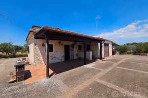 Villetta con terreno in zona San Paolo