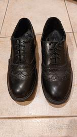 Scarpe francesine nere in pelle Contigo