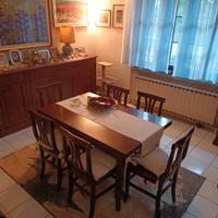 Sala da pranzo in arte povera