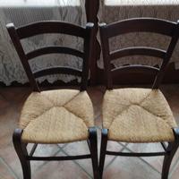 SEDIE IN  LEGNO VECCHIE 