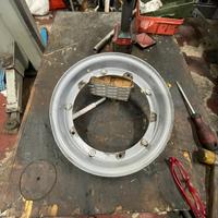 Cerchio vespa 5 fori