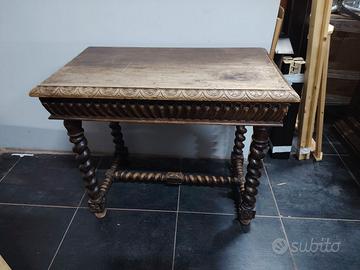 Scrivania inizio 900