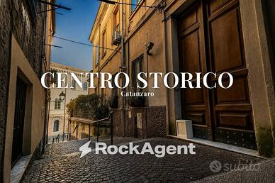 Appartamento di 142 m² con 3 locali a Catanzaro
