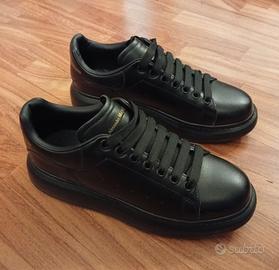 scarpe Alexander McQueen nere 