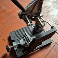 Supporto per smerigliatrice completo di viti