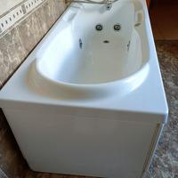 Vasca da bagno idromassaggio Ariston – usata e fun