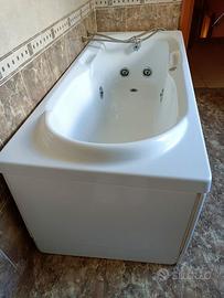 Vasca da bagno idromassaggio Ariston – usata e fun