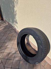 Pneumatici estivi pirelli R18