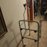 Deambulatore ascellare