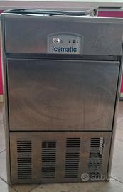 Macchina del ghiaccio