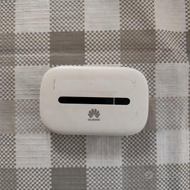 2× Huawei E5330 Modem Router WiFi 3G – in 