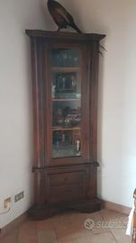 mobile vetrina angoliera