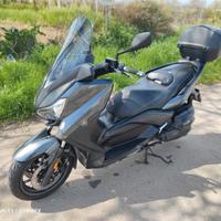xmax 400 ABS 2017