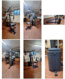Palestra completa con panca, bilanciere e squat