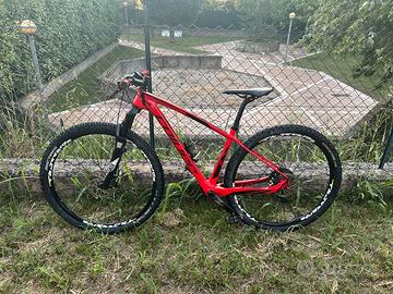 Coluer Poison Carbon 29’’