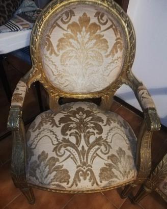 Salottino stile Luigi 16 in foglia oro 