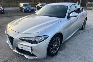 Alfa Romeo Giulia 2.2 Turbodiesel 150 CV AT8