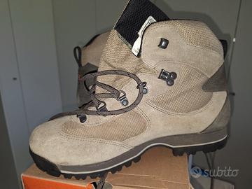 Scarponi da montagna
