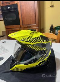 Casco Airoh commander boost yellow