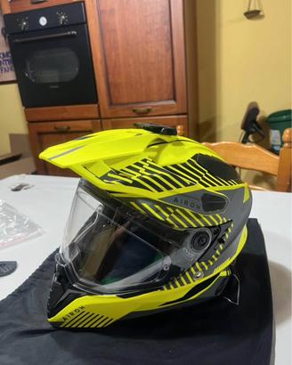 Casco Airoh commander boost yellow