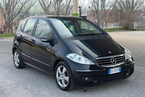 MERCEDES BENZ AVANTGARDE A150 AUTOMATICA 160.000