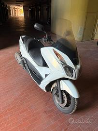 Honda Forza 300