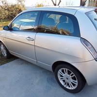 Lancia Ypsilon Multijet 75 cv