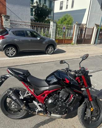 Honda hornet 750 A2 depotenziata