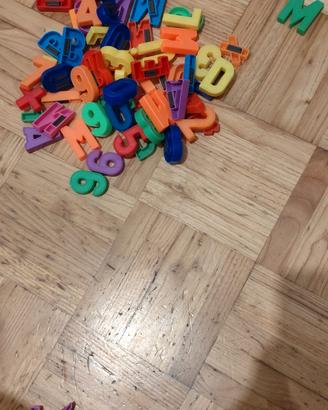 lettere e numeri magnetici per bambini 