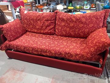 Codice: 268808  DIVANO 3 POSTI COMPLETO DI 2 LETTI