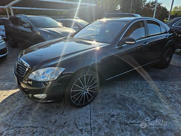 MERCEDES-BENZ S 500 4Matic Avantgarde