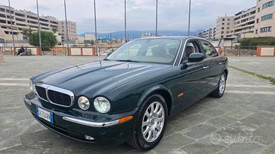 Jaguar XJ6 3.0 V6 cat 235CV A.S.I.