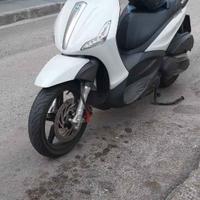 Piaggio Beverly 350 - 2013