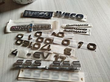 scritte adesivizzate