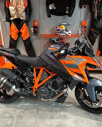 Ktm 1290 Super Duke GT pronta consegna