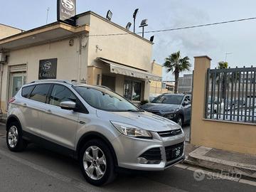 FORD Kuga 2.0TDCI 120CV Titanium