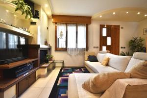 VILLA A SCHIERA A SANTARCANGELO DI ROMAGNA