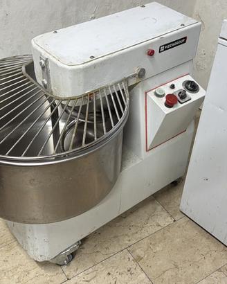 Impastatrice professionale