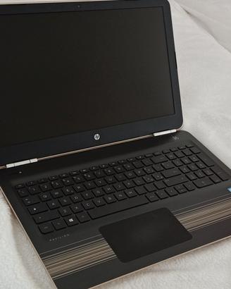 Laptop HP Pavilion 15 usato