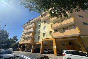2 LOCALI A SASSARI