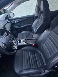 MG HS Luxury Benzina