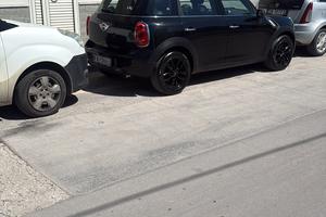 Mini countryman 1.6 diesel 90 CV- 2012