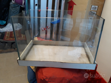 Vetrinetta a stagno per piccoli animali